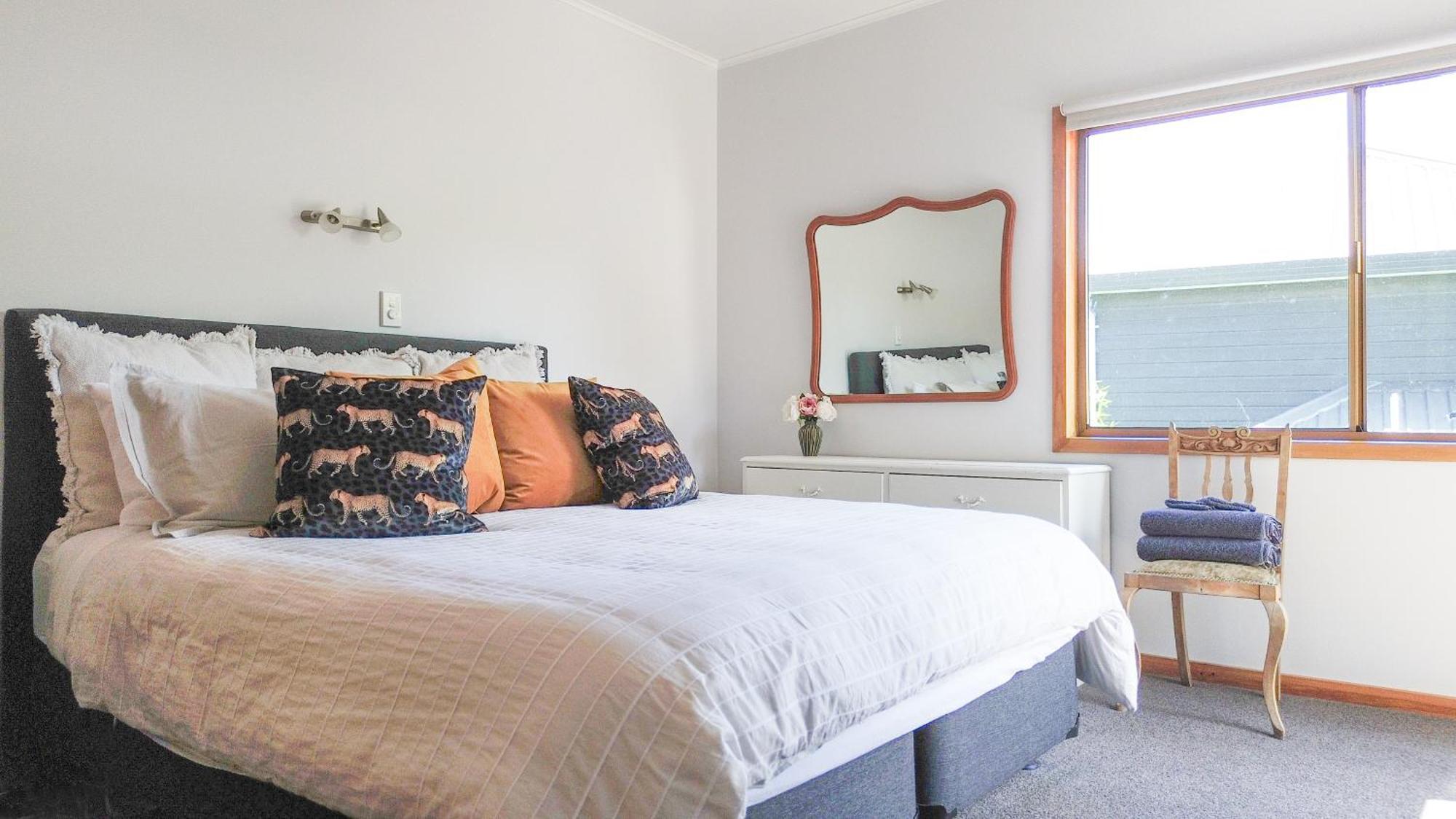 Large, Comfy, Stylish Apartment Havelock North Esterno foto